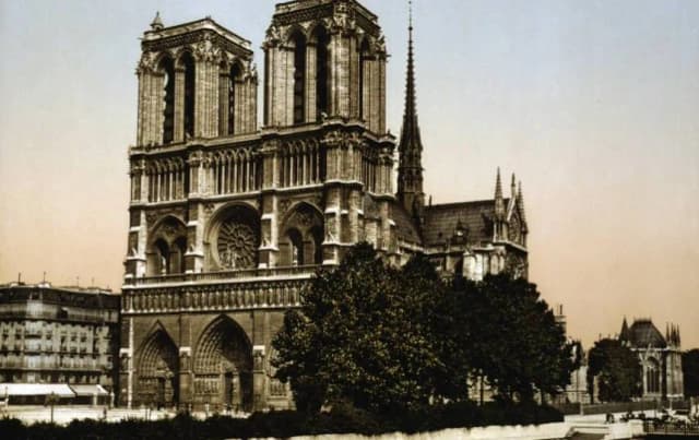 Kiedy powstała katedra Notre-Dame? Odkryj jej fascynującą historię Kiedy powstała katedra Notre-Dame? Odkryj jej fascynującą historię